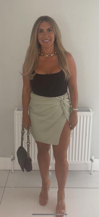 Clare Groves