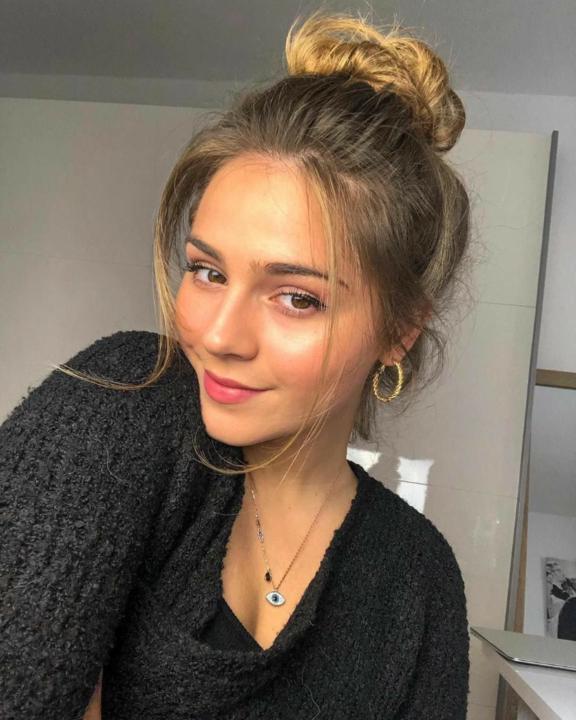 Samantha Reed