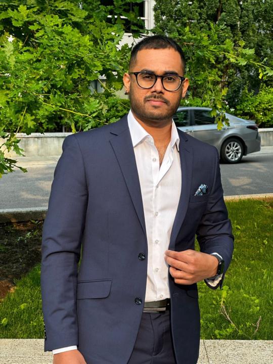 Venkata Hari Keshav Gowravarapu