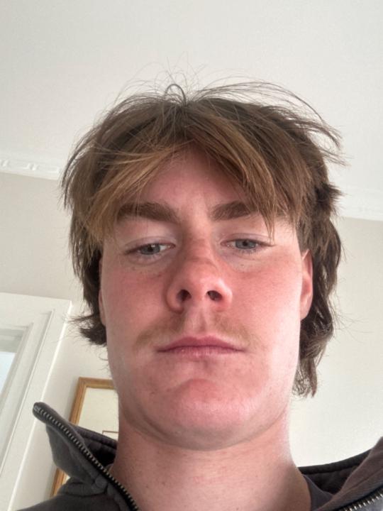 Angus Bennett