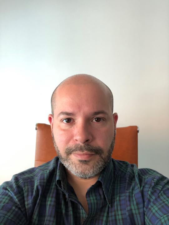 Luis Cruz
