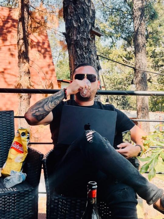 Omar Lozano