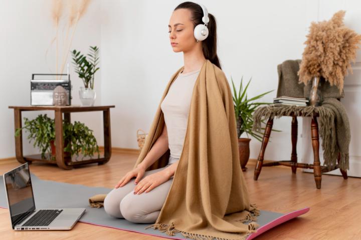 Echoes Of The Universe: Guided Chakra Balancing Meditation