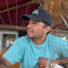 Juan C. Andrade