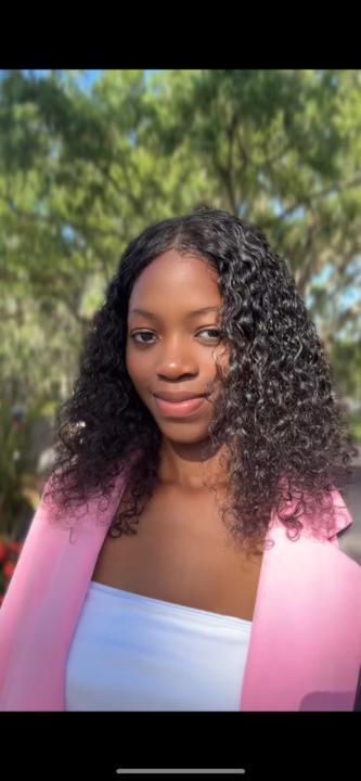 Suzeline Saintv -Jean