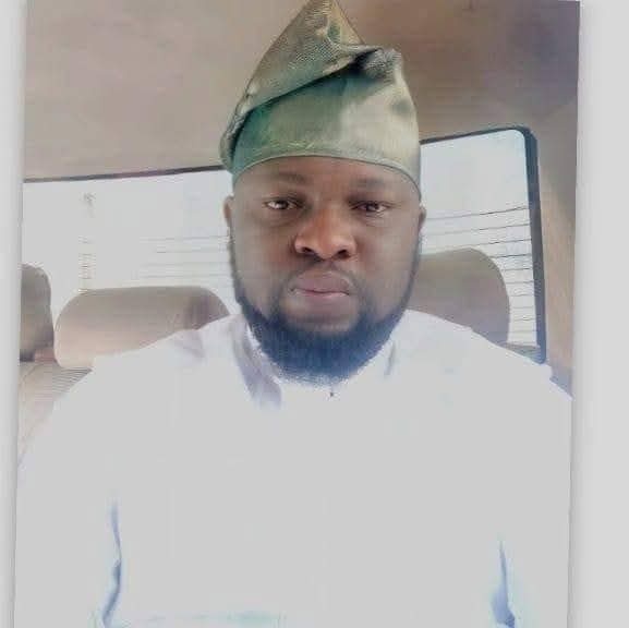 Sunday Oluwatayo