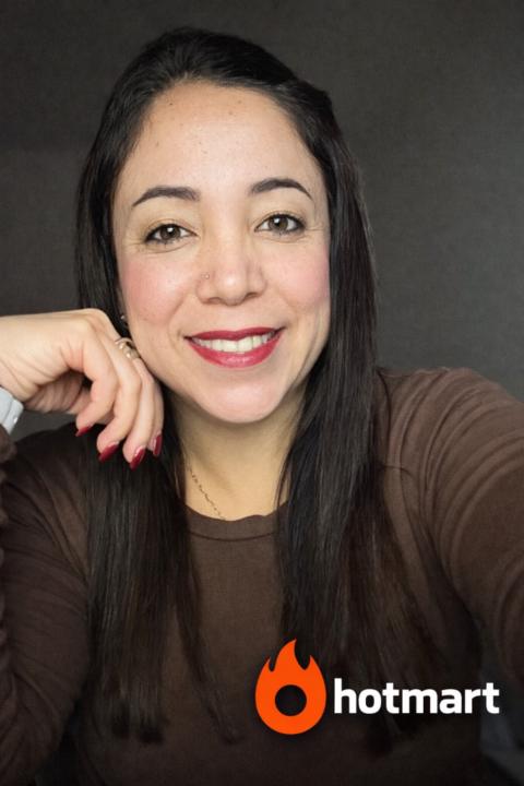 Claudia Ubillas