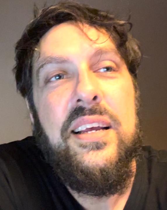Mark T