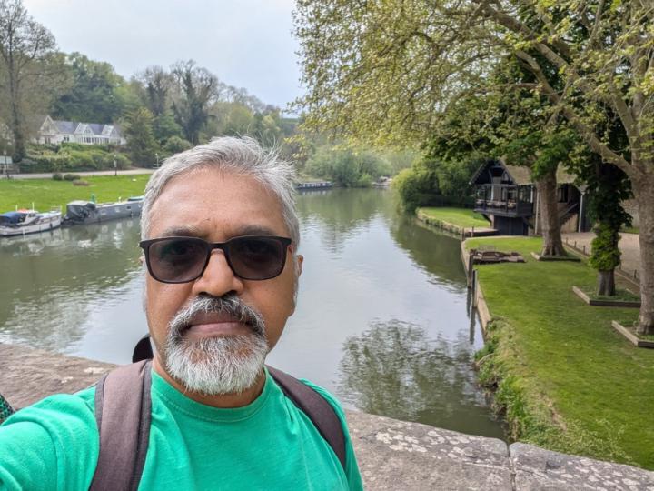 Ganeshanandan Ratnanandan