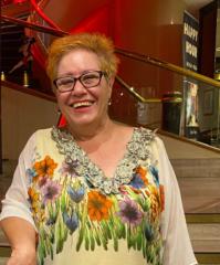 Vicki Jarnis