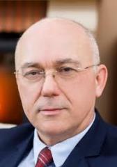 Péter Regényi  Dr.
