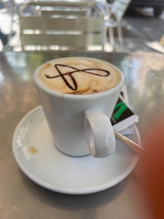 Anna Huguet gangonells