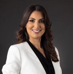 Luz Oyola