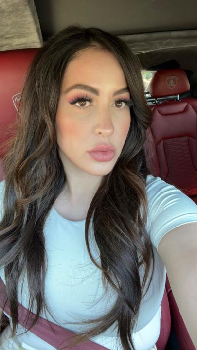 Julianna D