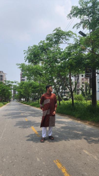 Arias Hossain