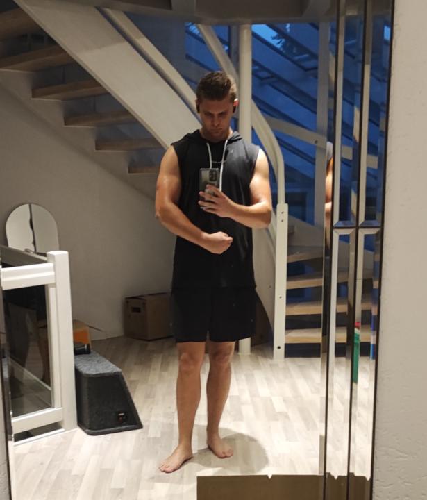 Nevio Toro
