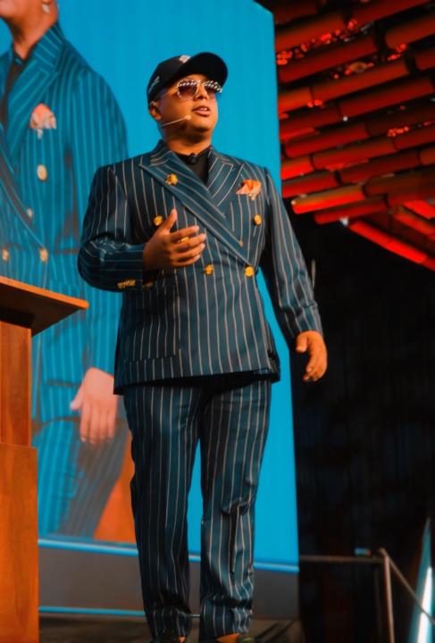 carlos Eugenio Leyva larrea