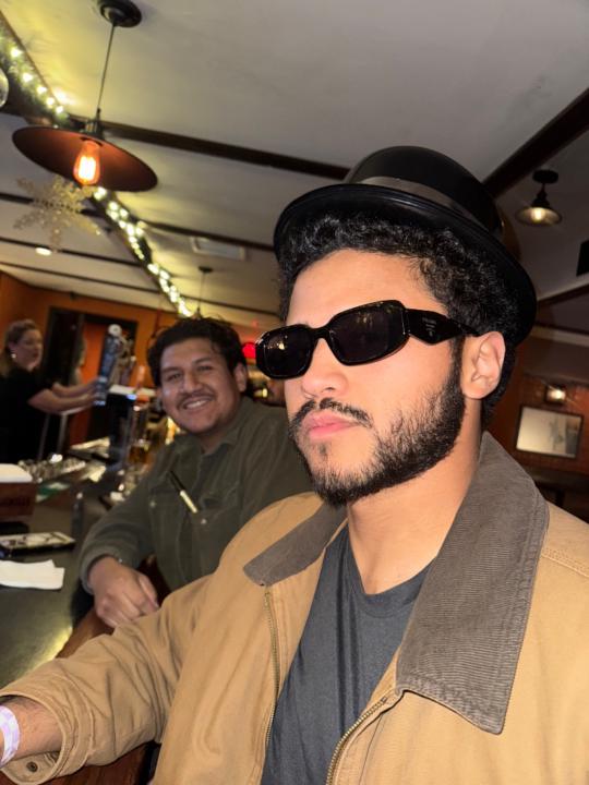 Alex Cruz