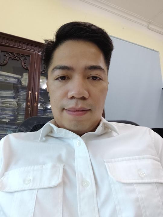 Tuyến Bùi