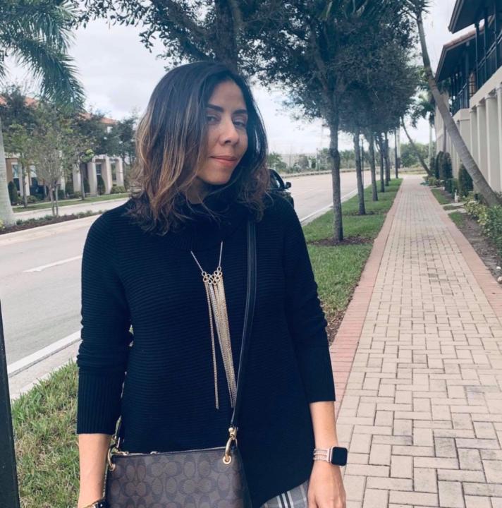 Anayansi Vázquez
