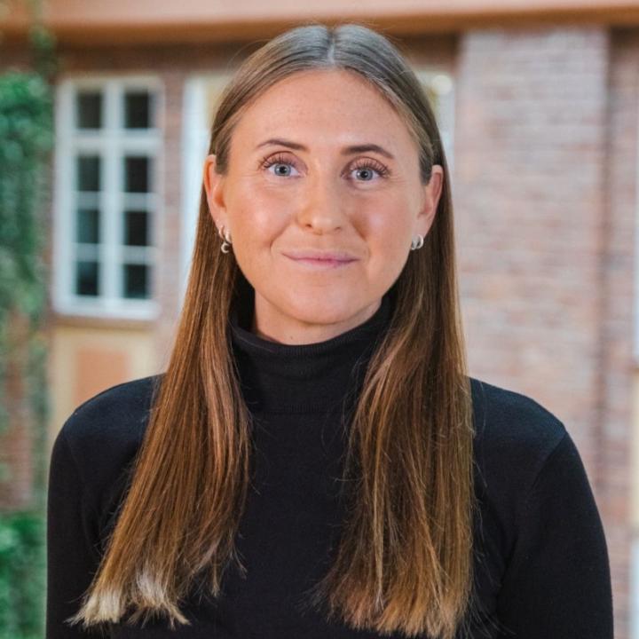 Zoe Carlton