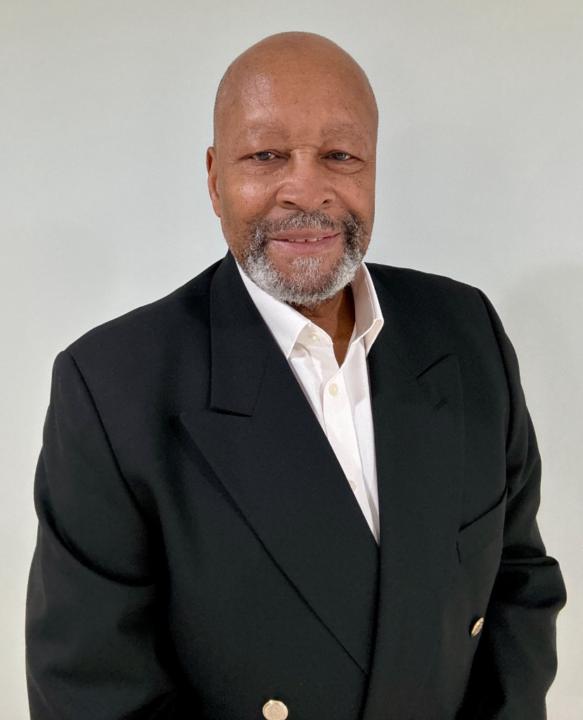 E j Howard Jr
