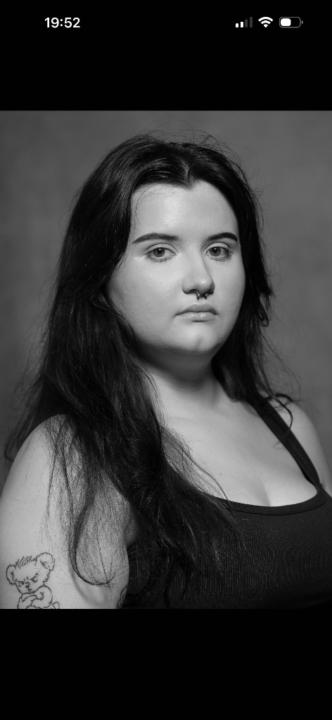 Lara Nixon