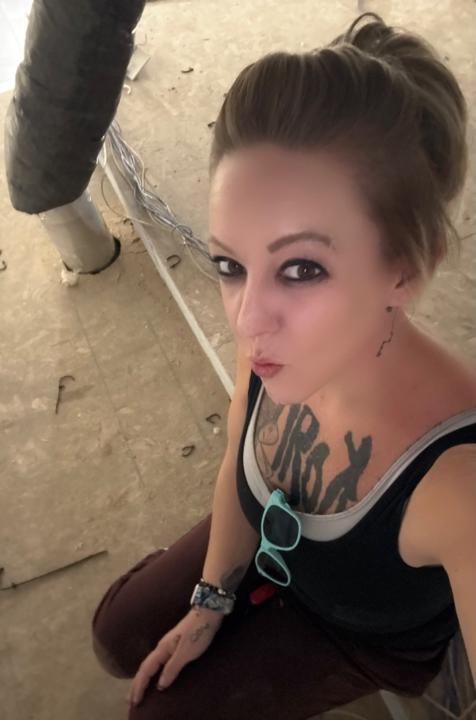 Mia Ostrom