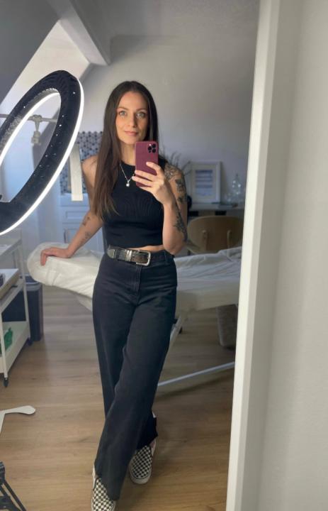 Jade Dickson