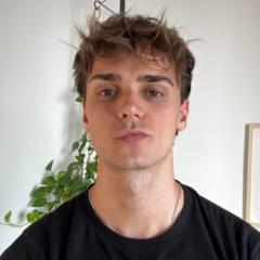 Uri Martínez