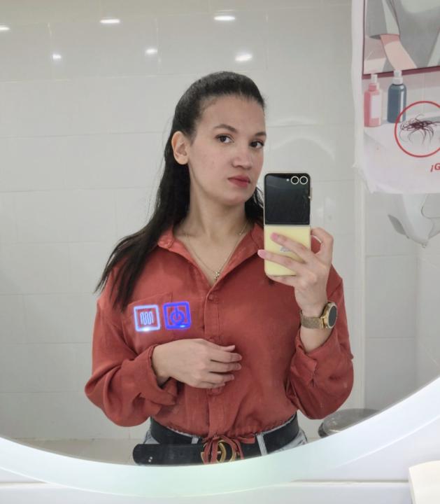 Luz Cordones Mercado