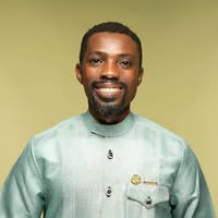 WH Kobina Adomadzi-Longdon