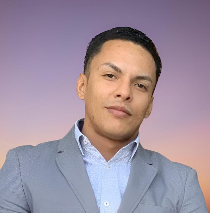 Lester Elias Martinez Benavides