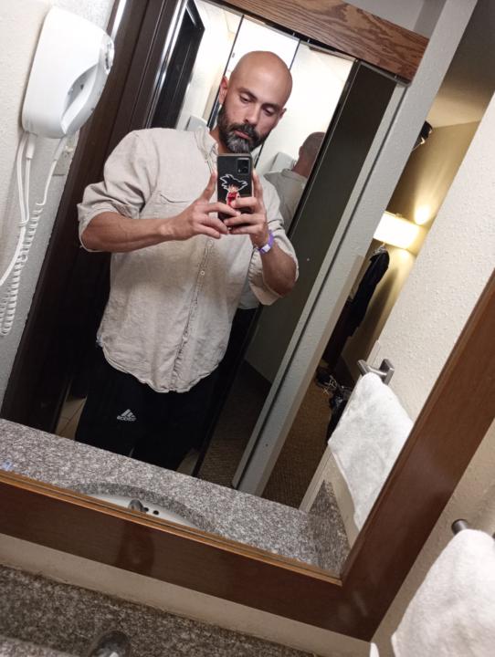 Leonardo Bustillos