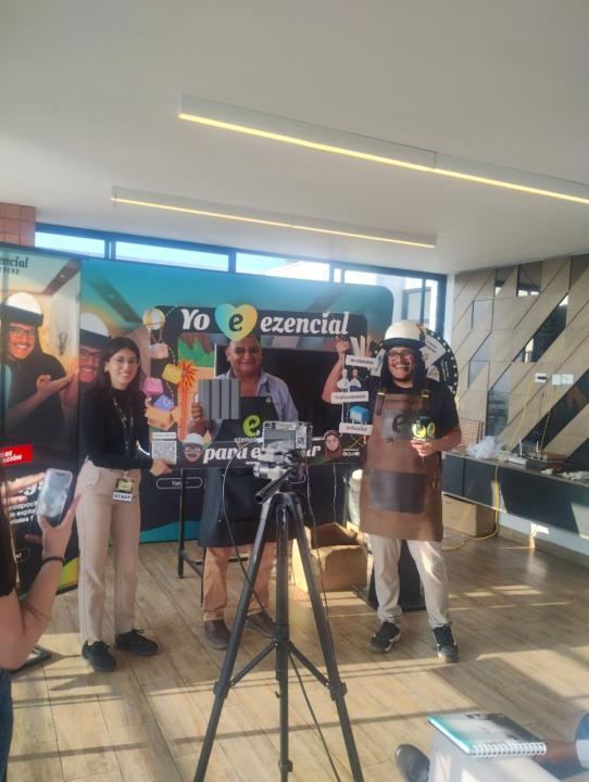 Mamani Palomino Albino