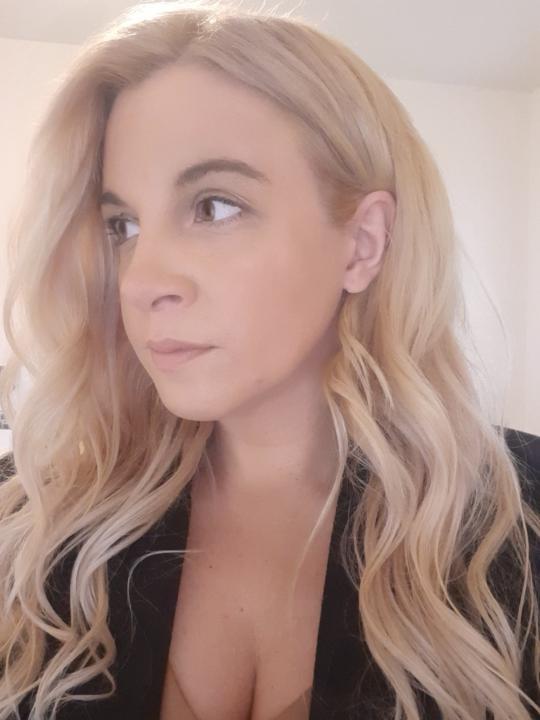 Laura Siedlecki