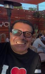 Carlos Alvarez