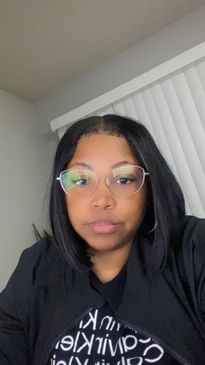 LaCortney L