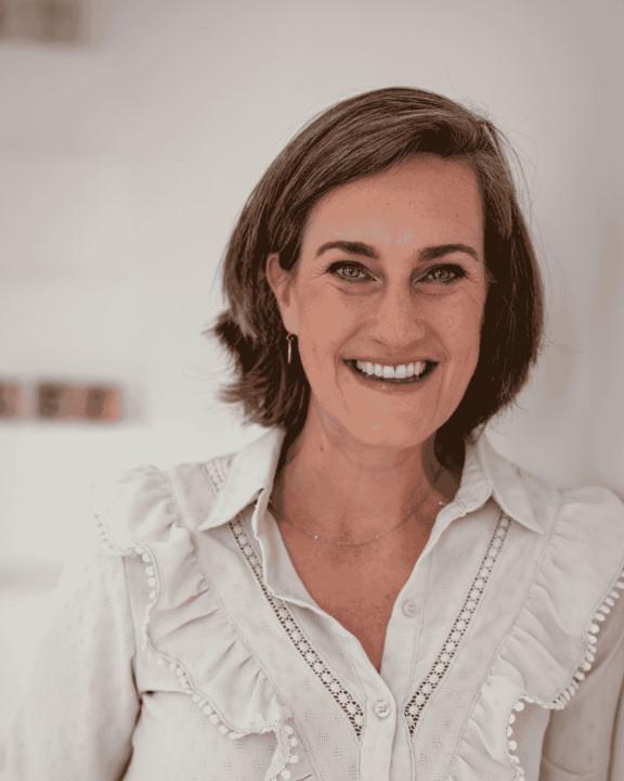 Annemieke Looijenstein