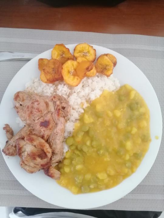 Almuerzo (lo publico un poco tarde) 