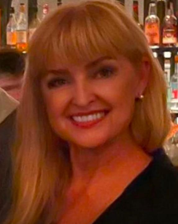 Elizabeth Platt