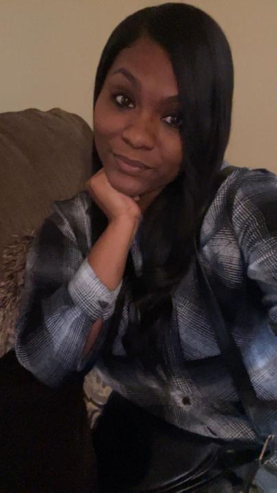 Ambria Holmes