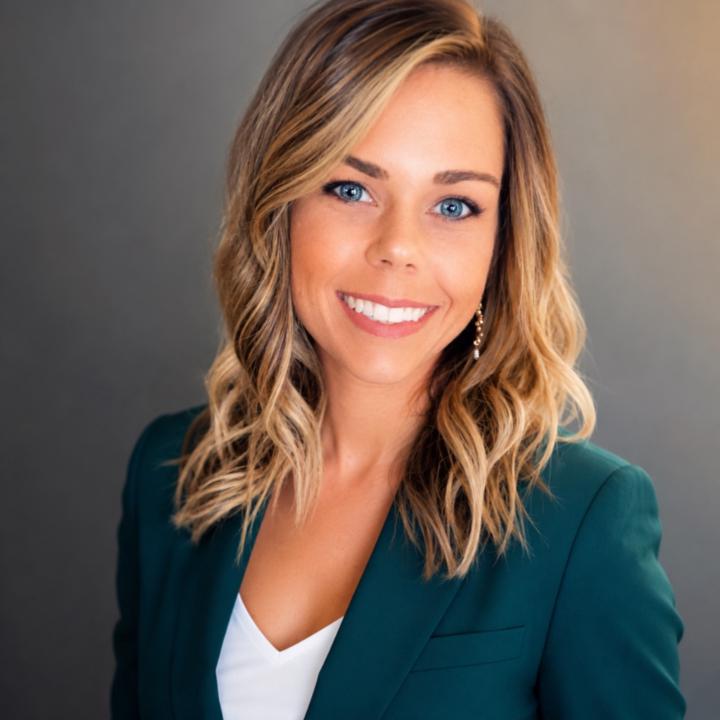 Lindsey Costner