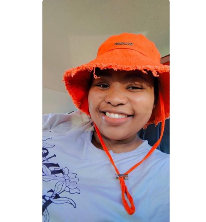 Precious Ntaopane