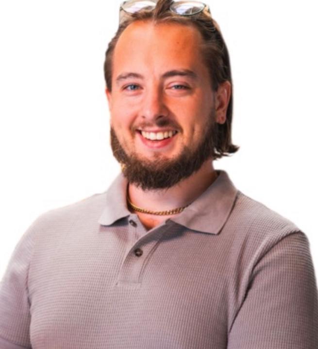 Dustin Hartwig