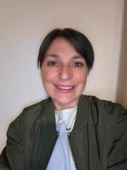 Jennifer Flores-Henkel