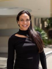 Evelyn Lopez Delon