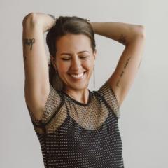 Jen Leone