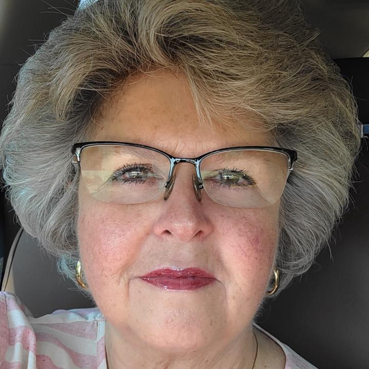 Luanne Clark
