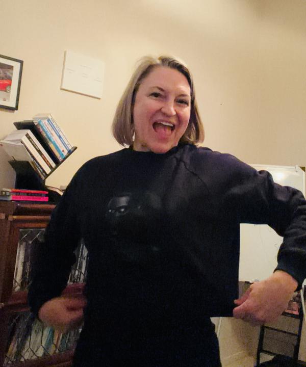 I'm Not Saying You Have to Bring Me Gifts When You Visit ...